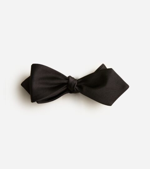 English Satin Point Bow Tie