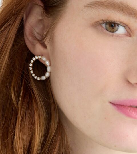 Circle Pearl Stud Earrings