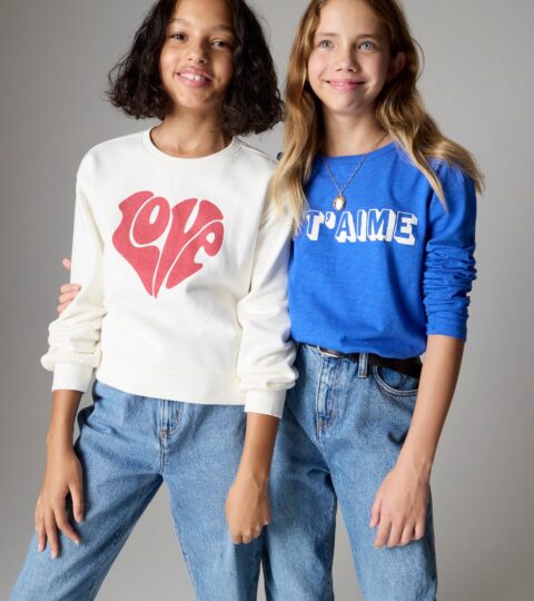 Kids’ Long-sleeve "love" Graphic Sweatshirt